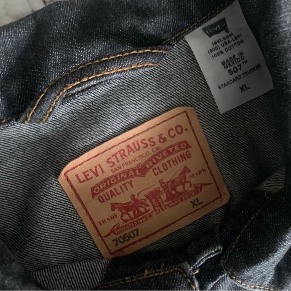 Levi's 507 Denim Jacket - Picture 3 of 5